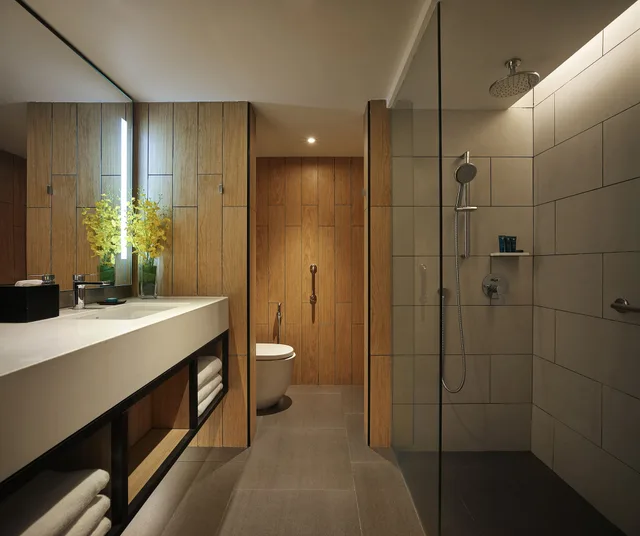 Lanai, Suite, King Bed, Sea View, Balcony، Parkroyal Penang Resort 2/2