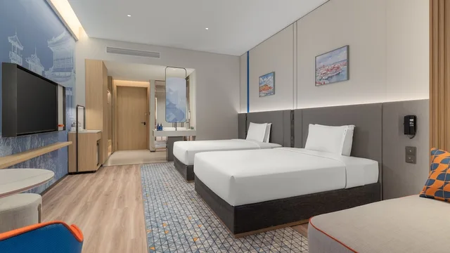 غرفة قياسية بسريرين مزدوجين، Holiday Inn Express Yantai Penglai by IHG 2/4