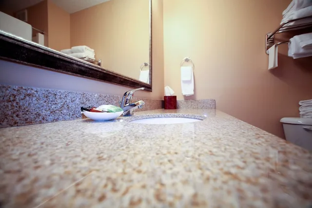 غرفة تنفيذية بسرير كينج، Grandstay Hotel And Suites Perham 3/3