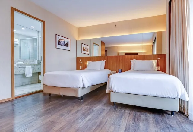غرفة فاخرة بسريرين منفصلين، Radisson Blu Sao Paulo 4/10