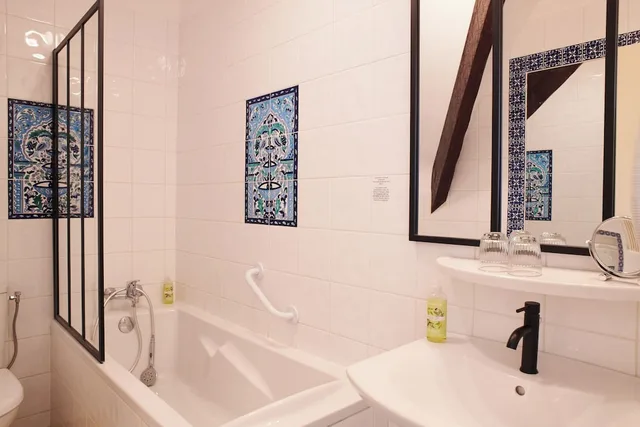 غرفة بسرير كوين بإطلالة على البحر، Hotel Le Lichen 6/7