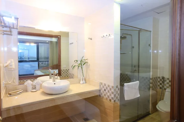 جناح بسرير كينج، Sunset Westlake Hanoi Hotel 9/10