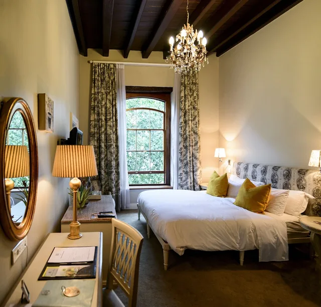 غرفة فاخرة بسرير كينج، Cape Heritage Hotel 10/10