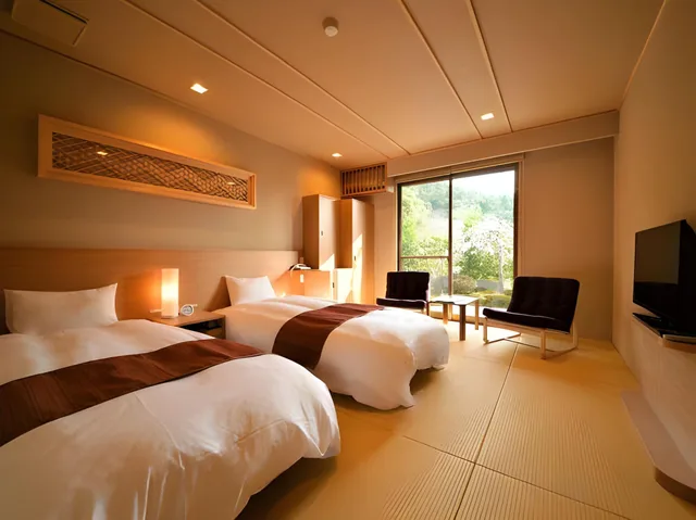 غرفة يابانية ثلاثية بفرشتي فوتون، Kyoto Ohara Ryokan Seryo 1/1