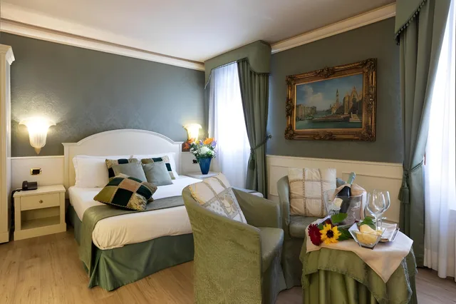 Standard, Duodo Palace 1/1