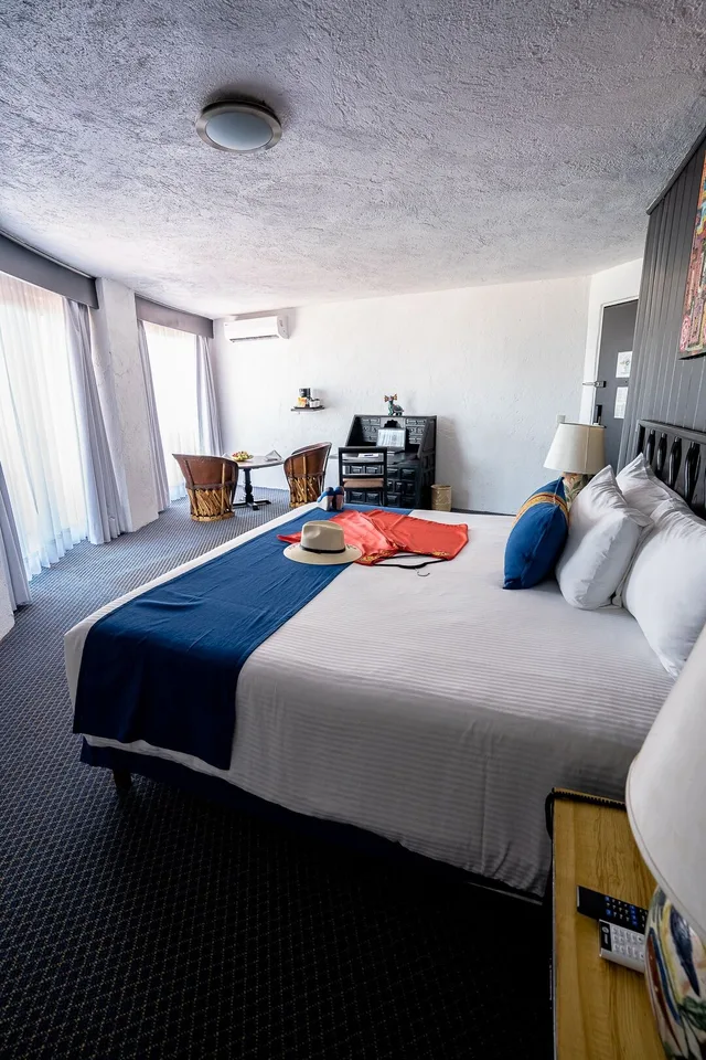 غرفة قياسية بسرير كينج، Hotel Victoria Oaxaca 6/6