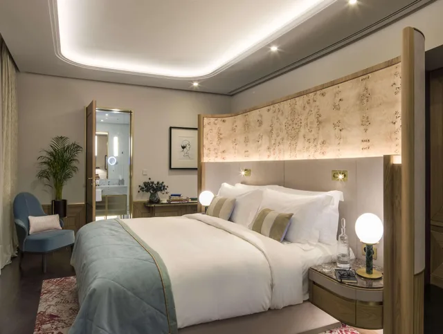 Standard, King Bed, RAFFLES EUROPEJSKI WARSAW 3/3