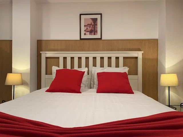Room, Double Bed, Private Bathroom, Ground Floor, Discovery Apartment Benfica 4/6