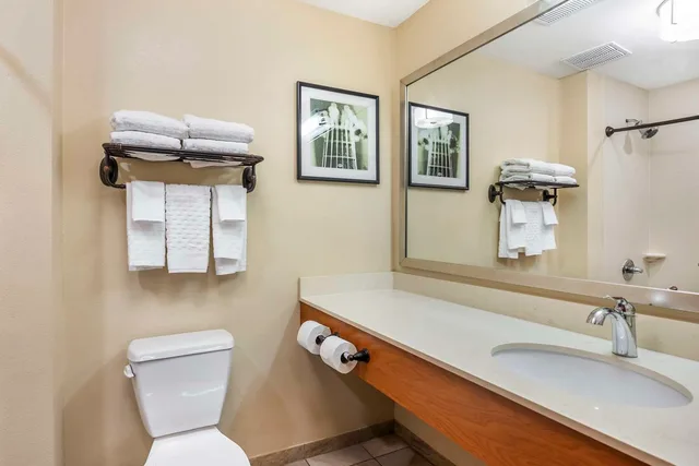 جناح بسريرين كوين مع أريكة، Best Western Plus Tuscumbia/Muscle Shoals Hotel & Suites 4/4