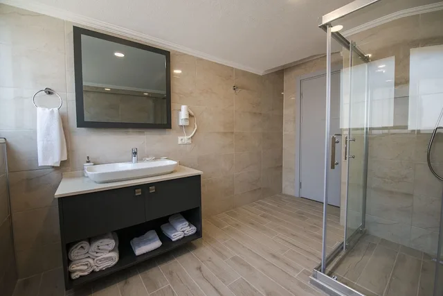 غرفة بانورامية بسرير كينج بإطلالة على الجبل مع أريكة، Göcek Arion Hotel 3/4
