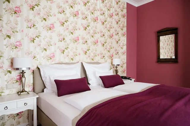 جناح جونيور كومفورت بسرير كوين، WALD AND SCHLOSSHOTEL FRIEDRICHSRUHE 1/2