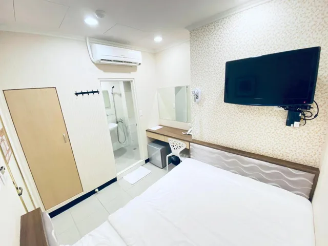 Classic, Double Bed, No Window، Lai Chi Te Hotel Tainan 1/1
