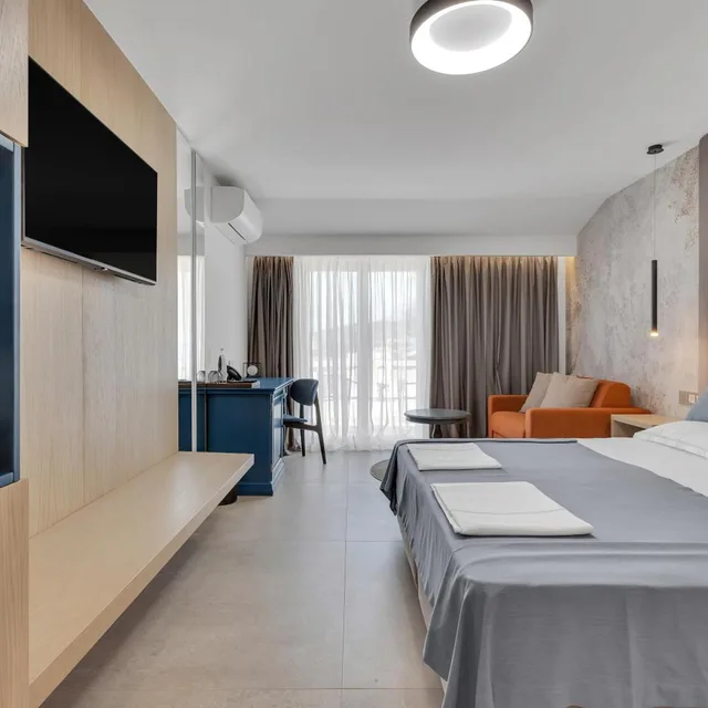 Room, Double Bed, Side Sea View، Hotel Laurentum 2/4