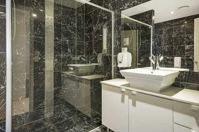 شقة بسرير كينج بغرفة نوم واحدة، THE CHERMSIDE APARTMENTS 3/3