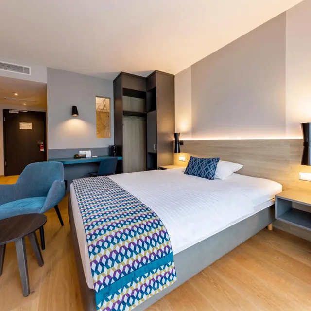 غرفة سوبيريور بسرير كينج، Parkhotel Maximilian Ottobeuren 5/10