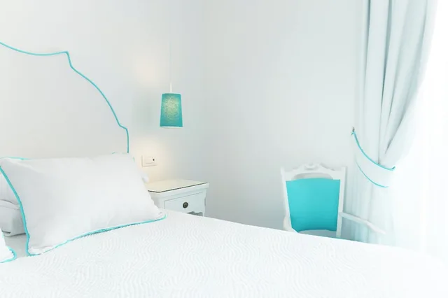 غرفة قياسية بسريرين منفصلين بإطلالة على البحر بغرفة نوم واحدة، Hotel Conca d'Oro 6/10
