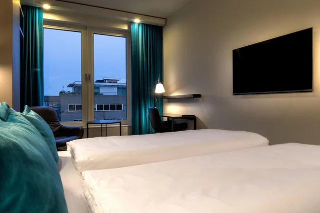 غرفة بسرير مزدوج، Motel One Amsterdam-Waterlooplein 4/5