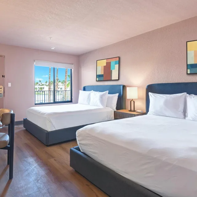 غرفة قياسية بسرير كوين، Quality Inn Palm Springs Downtown 2/7