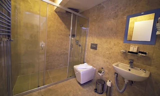 غرفة سوبيريور ثلاثية بسرير مزدوج، Zeugma Hotel 2/2