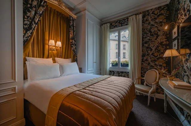 Classic, Double Bed, Hotel De Buci 6/10