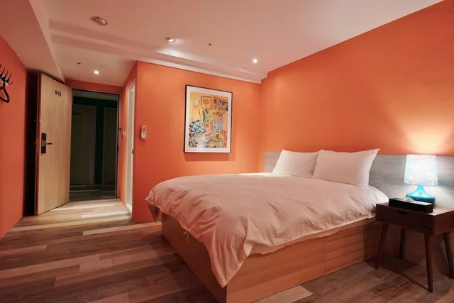 غرفة قياسية بسرير مزدوج، Happy Inn & Hostel 1/3