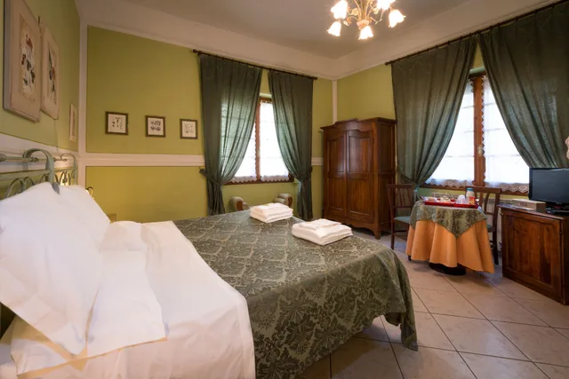 غرفة بسرير كينج، Old Florence Inn 4/4