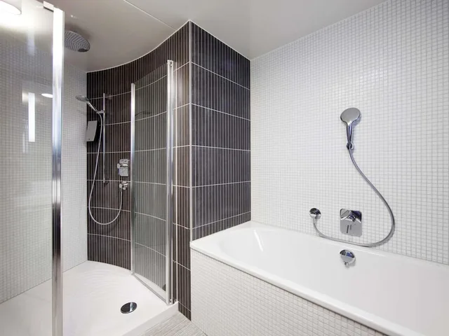 جناح سوبيريور بسرير مزدوج وسرير فردي، Novotel Suites Paris Issy Les Moulineaux 5/7