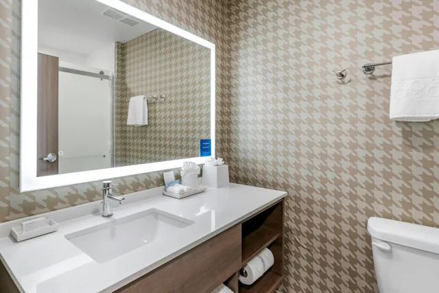جناح استوديو بسريرين كوين، Home2 Suites Lexington Keeneland Airport, KY 2/3