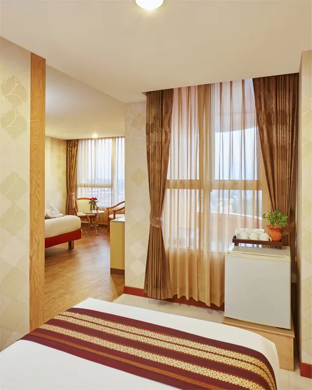 Deluxe, Triple, Eastern Grand Palace 3/4