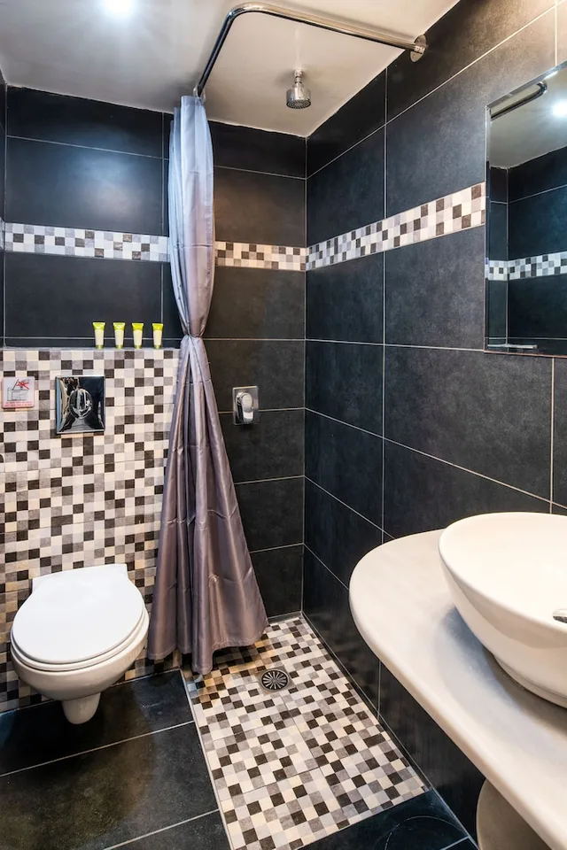 Room, Double Bed, Caldera View، Hotel Katerina Apos S Castle 3/3