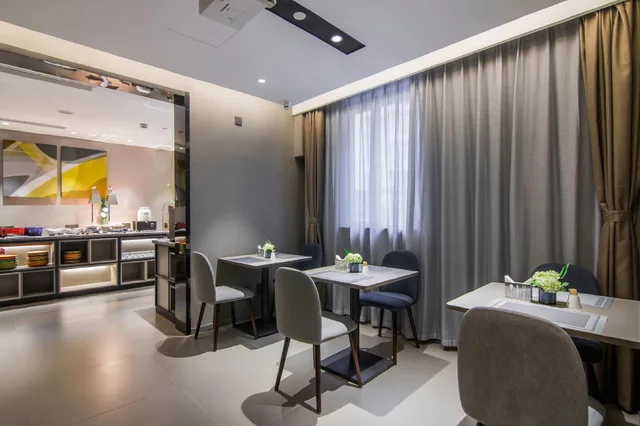 Home Inn Changshou Road، شانغهاي 38/42