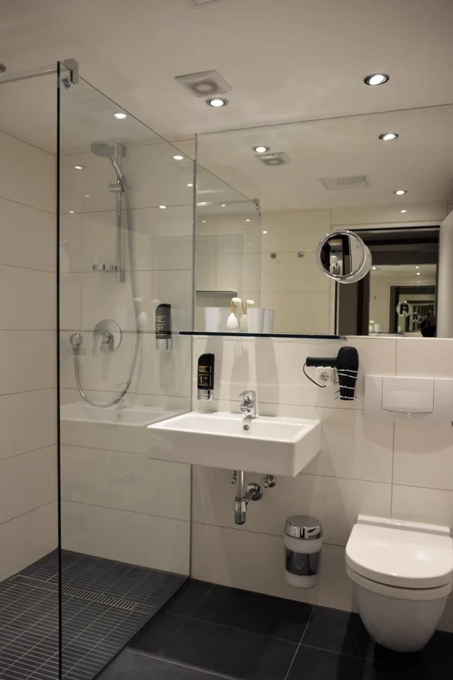 Room, Quadruple, Twin Beds, Sofa, Arthotel Munich 6/6