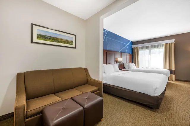 جناح بسريرين كوين، Comfort Suites Omaha East-Council Bluffs 1/7