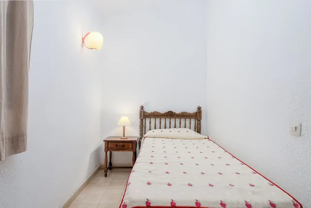 غرفة اقتصادية بسريرين منفصلين بغرفة نوم واحدة مع أريكة، Smartr Maspalomas Corinto 1/1