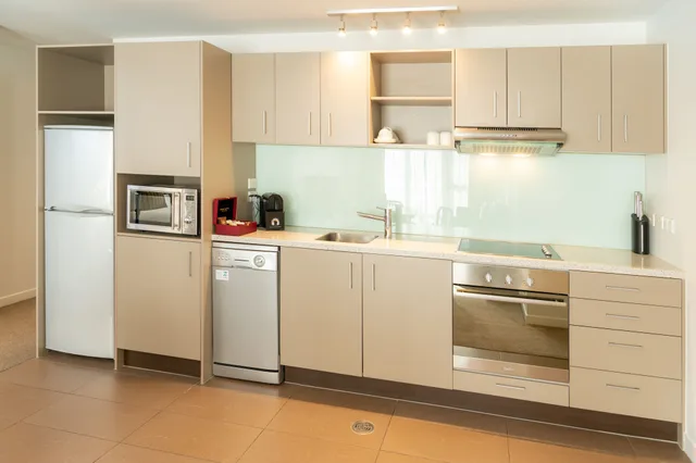 جناح بسرير كوين وسرير فردي بشرفة بغرفة نوم واحدة، Boulcott Suites 10/10