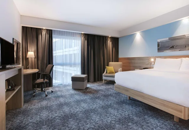 غرفة بسرير كوين، Hampton By Hilton Lublin 1/2
