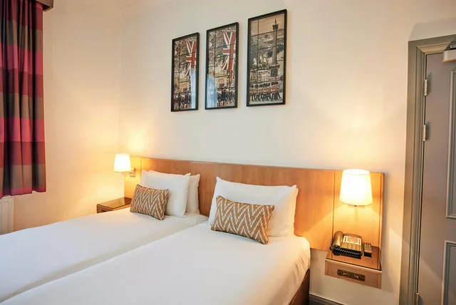 غرفة قياسية بسريرين منفصلين، Thistle London Bloomsbury Park 1/9