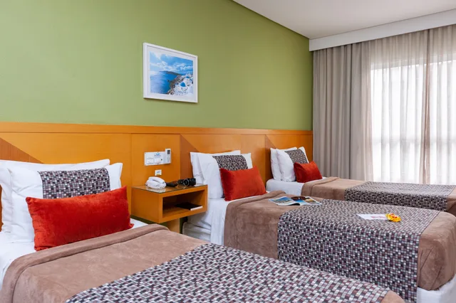 غرفة قياسية ثلاثية بسريرين منفصلين وثلاثة أسرّة، Hotel Santorini 1/10
