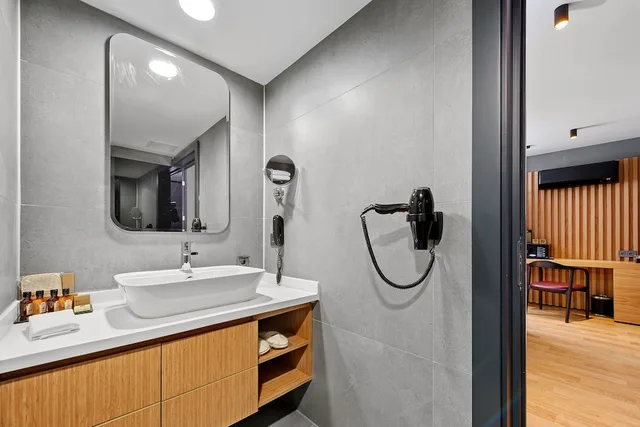 غرفة بزنس بسرير كينج، Ibos Hotels Izmir 5/7