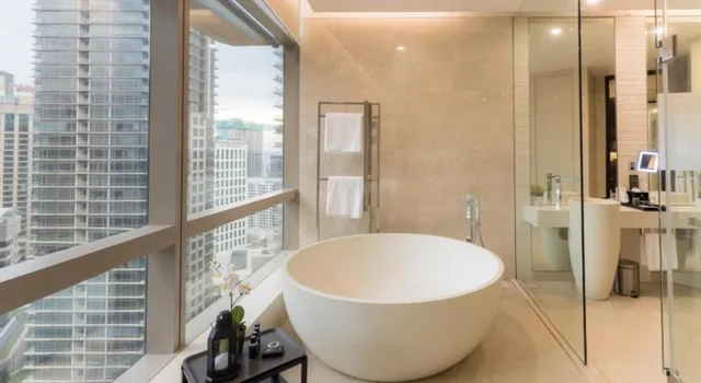 Skyline, Signature, Suite, King Bed, Bathtub، Banyan Signatures Pavilion Kuala Lumpur by Opus Hospitality 2/4