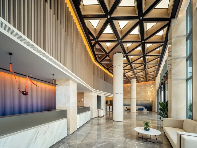 Holiday Inn Express Beijing Lize Business District By Ihg، بكين 14/50