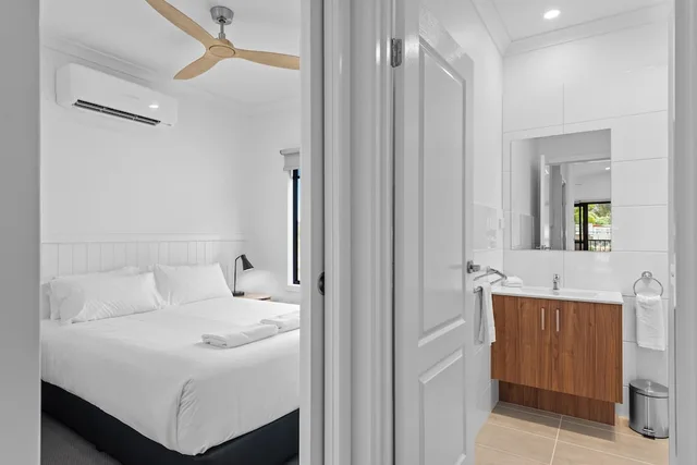 2 Bedrooms, Superior, Cabin, 2 Bunk Beds, Queen Bed, DISCOVERY PARKS - ECHUCA 2/4