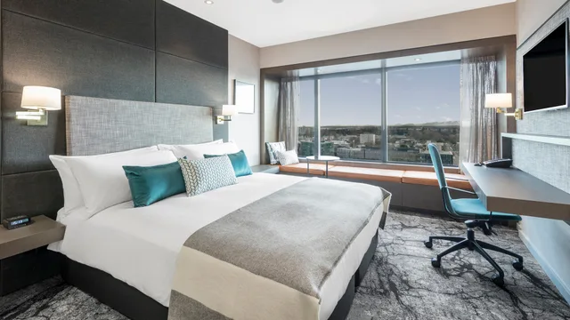 غرفة ديلوكس بسرير كينج، Crowne Plaza Christchurch 1/4