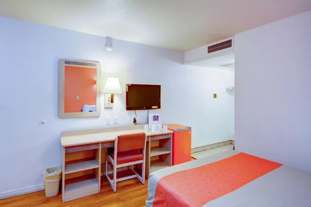 غرفة بسرير كوين، Motel6 Saint George, UT - University/Historic Downtown 5/8