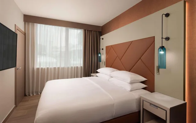 2 Bedrooms, Suite, Villa, King Bed, Sea View، Hilton Rijeka Costabella Beach Resort and Spa 2/4