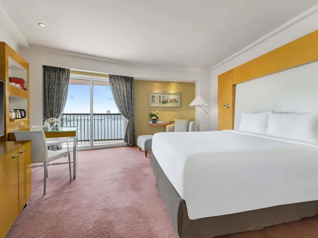 غرفة بسرير كينج بإطلالة على النهر، Sofitel Cairo Nile El Gezirah 1/7