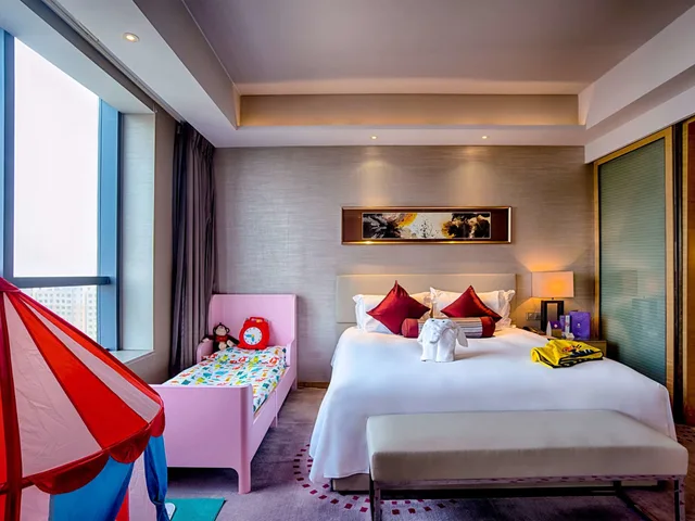 غرفة عائلية بسرير كينج، Grand Mercure Jinan Sunshine 4/8