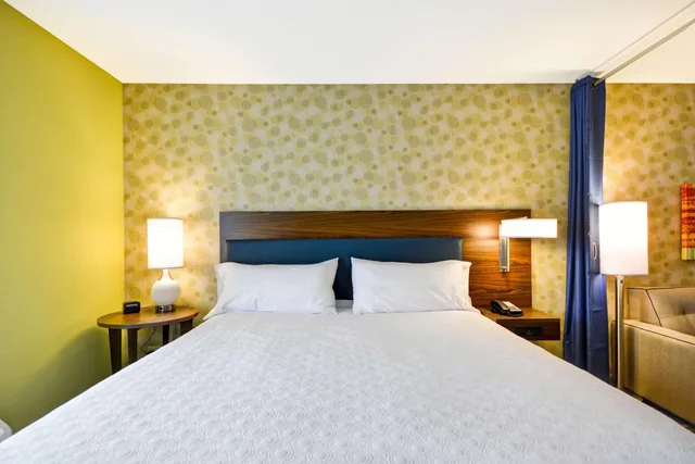 جناح بسرير كينج بغرفة نوم واحدة مع أريكة، Home2 Suites By Hilton Opelika Auburn 1/6