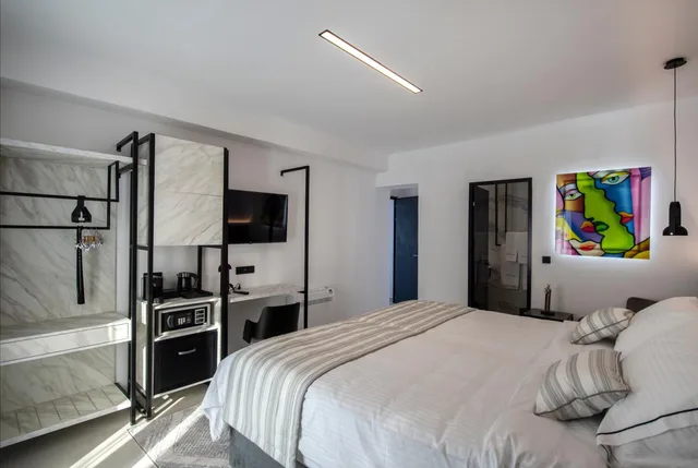 Superior, King Bed, Xl، Central Boutique Hotel by Naoussa Hills - Adults Only 2/10