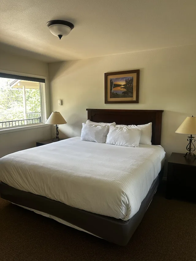شقة سكنية بسريرين كينج بغرفتي نوم مع أريكة، Meadow Lake Resort 1/3